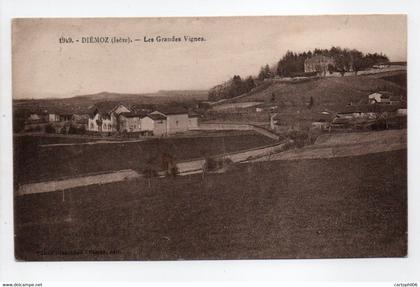 - CPA DIÉMOZ (38) - Les Grandes Vignes - Cliché Blanchard 1949 -