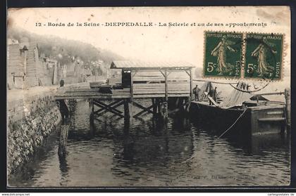 CPA Dieppedalle, La Scierie et un de ses appontements sur les bords de la Seine