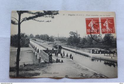 Digoin, pont acqueduc sur la Loire, péniches et bateliers, Saône et Loire 71