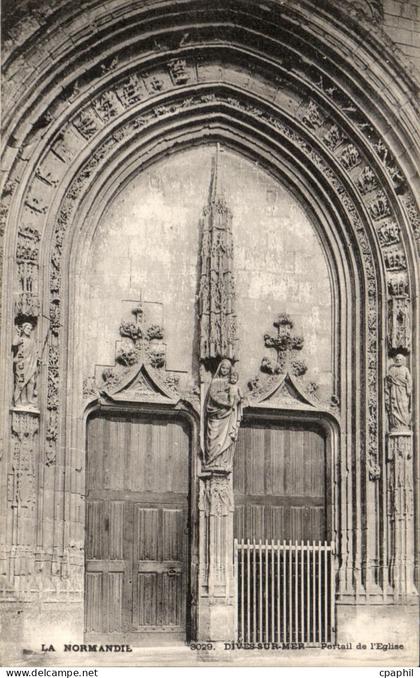 CPA Dives Sur Mer Portail de l'Eglise