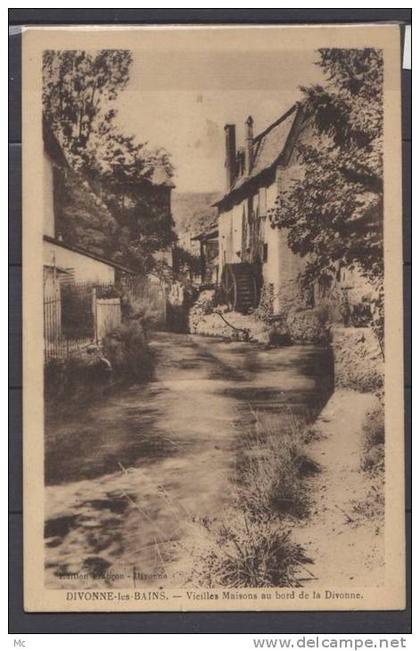 01 - Divonne les bains - Vieilles maisons au bord de la Divonne