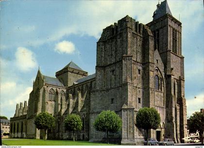 CPM Couleurs de Bretagne Dol de Bretagne La Cathedrale St Samon