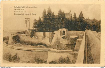 CPA Domfront ville de malheu