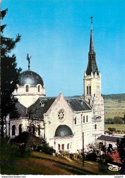 CPM Domremy la Pucelle (Vosges) La Basilique