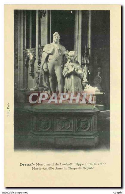 CPA Dreux Monument de Louis Philippe et de la reine Marie Amelle dans la Chapelle Royale
