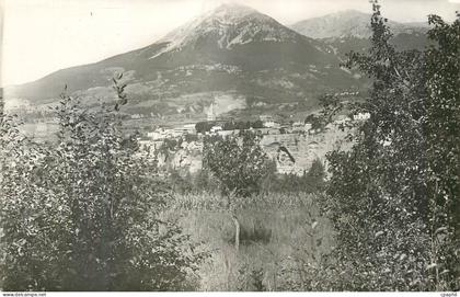 CPM Embrun (H A) alt 870m Le Mont Guillaume Vue Generale