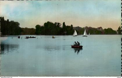 Enghien les Bains CPA Le lac