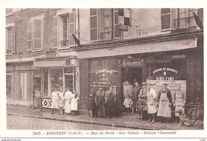 CPA Essonnes Rue de Paris Bar Tabacs Maison Chaumette