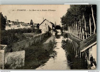 39764655 - Etampes