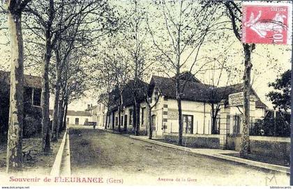 D32 - SOUVENIR DE FLEURANCE - AVENUE DE LA GARE