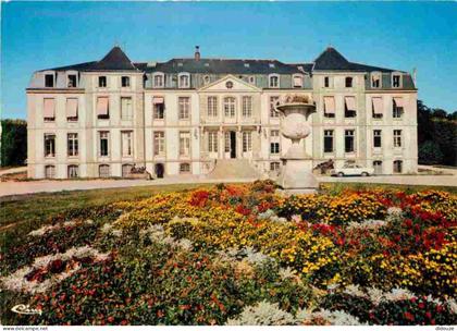 91 - Fleury-Mérogis - Le Château - Le Centre Jean-Moulin - CPM - Voir Scans Recto-Verso