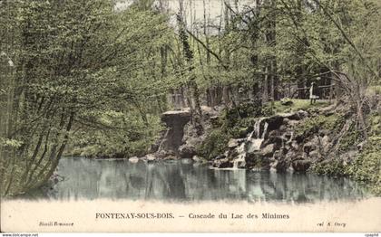 CPA Fontenay sous Bois Cascade du lac des Minimes