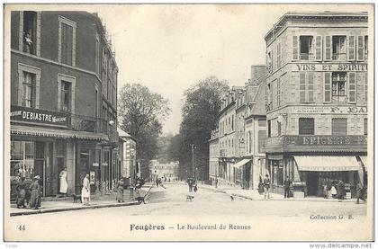 CPA Fougères - Boulevard de Rennes