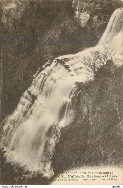CPA Excursoin en Franche Comte Vallee du Herisson Jura Cascade en Eventail