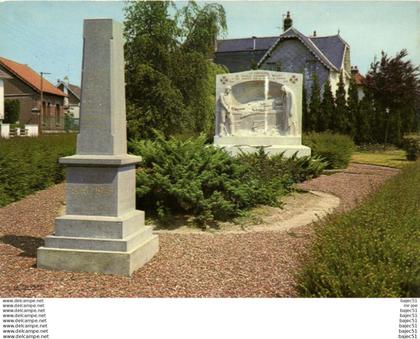 Friville Escarbotin - Le monument aux morts