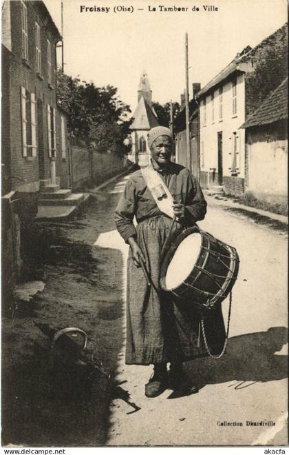 CPA FROISSY Le Tambour de ville (809787)