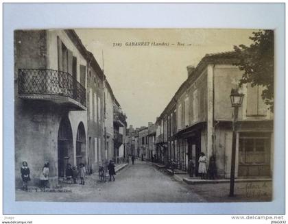 GABARRET  (Landes)  :  Rue  ...