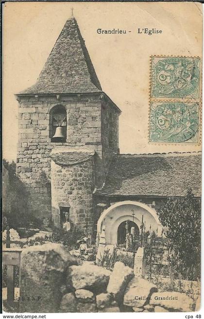 LOZERE : Grandrieux, L'Eglise
