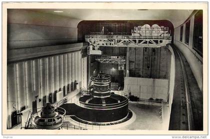 GENISSIAT   USINE   TURBINE EN MARCHE
