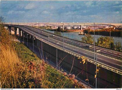 Carte Postale - 92 - Gennevilliers - Le port et le viaduc - Autoroute - CPM - Voir Scans Recto-Verso