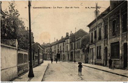 CPA GENNEVILLIERS - La Poste - Rue de PARIS (581913)