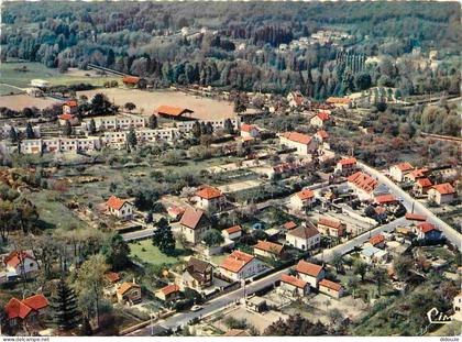 Carte Postale - 91 - Gif-sur-yvette - Vue générale aérienne -  -  -  - Carte dentelée - CPSM grand format -  -  - Voir S