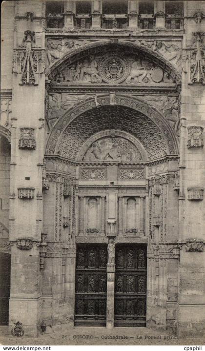 CPA Gisors Cathedrale Le Portail