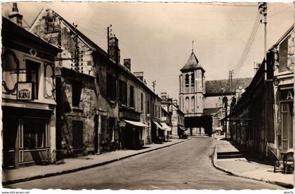 COM Gouvieux Église Rue principale (1187042)