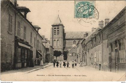 CPA GOUVIEUX Eglise Sainte-Genevieve - Rue de Creil (1207194)