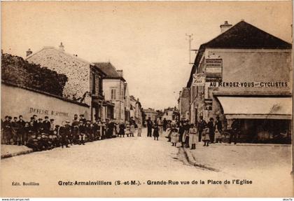 CPA GRETZ-ARMAINVILLIERS - Grande-Rue vue de la Place de (249836)