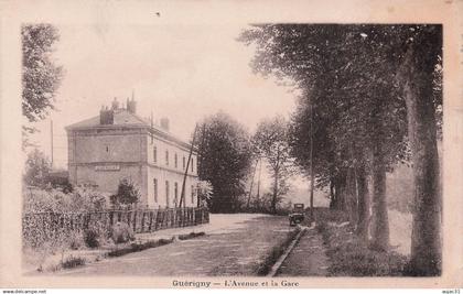 Dép 58 - Chemins de fer - Gares - Guerigny - L'avenue de la Gare - état