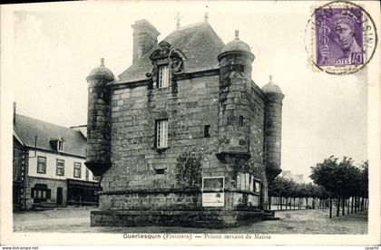 CPA Guerlesquin Prison Servant de Mairie