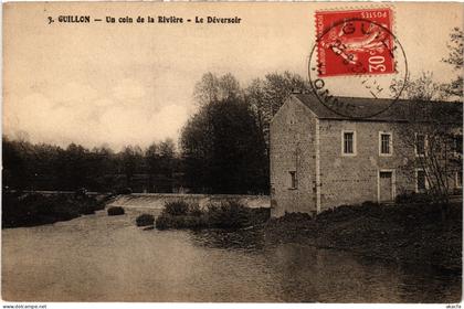 CPA Guillon Un coin de la Riviere FRANCE (1451871)