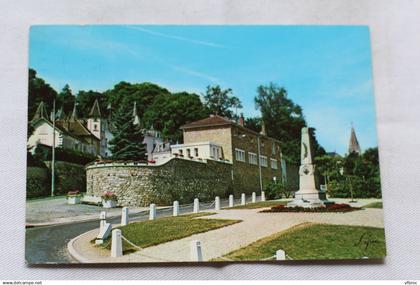 Cpm 1981, Hardricourt, le monument aux morts, Yvelines 78