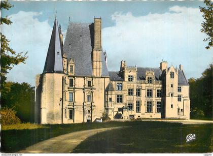 CPM La Luxuriante Normandie Le Chateau de Fontaine Henry