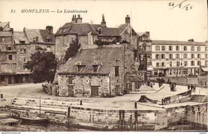 CPA Honfleur La Lieutenance