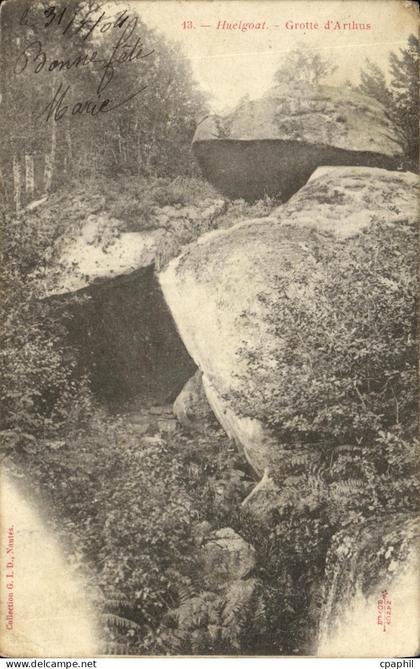 CPA Huelgoat Grotte d Arthus