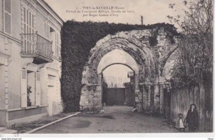 IVRY LA BATAILLE