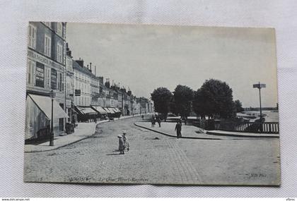 AA02, Joigny, le quai Henri Ragobert, Yonne 89