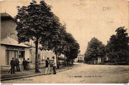CPA JONZAC - Avenue de la Gare (654684)