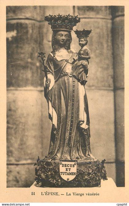 CPA L'Epine La Vierge Veneree