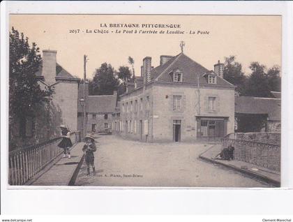LA CHEZE: le pont à l'arrivée de loudéac, la poste - très bon état