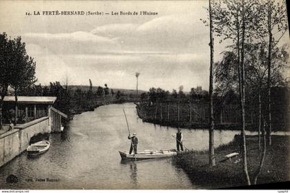CPA La Ferte Bernard Les Bords de L Huisne Barque