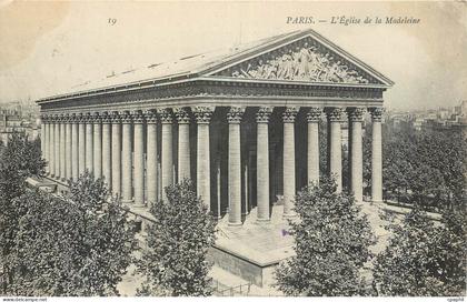 CPA L'Eglise de la Madeleine