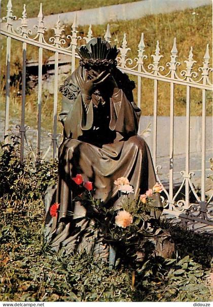 Carte Postale - 38 - La Salette - Sanctuaire Notre Dame de la Salette - La Vierge en pleurs - Art Religieux - Carte Neuv