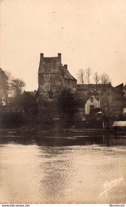 La Suze-sur-Sarthe Vieux Château la Sarthe