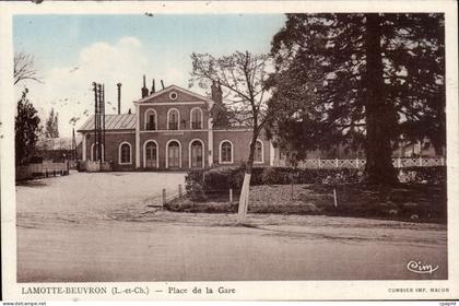 CPA Lamotte Beuvron Place de la gare