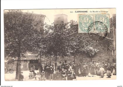 LANGOGNE - Le marché au fromage