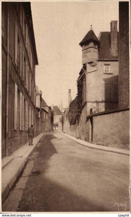 Langres - Petits Tableaux de Langres - Les Vieilles Rues - la Rue Claude Gilot - CPA