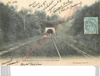 47.  LAROQUE .  Le Tunnel .